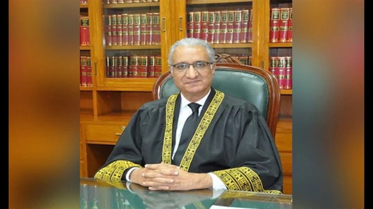 Pakistan's Second Senior Judge Steps Down